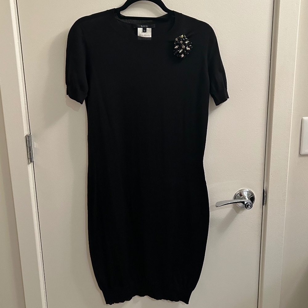 Gucci Chic Black Sweater Dress with brooch - Size L